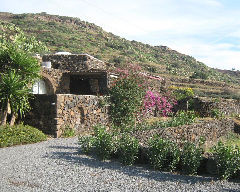 Agriturismo Zibibbodoro Scauri  Exterior foto